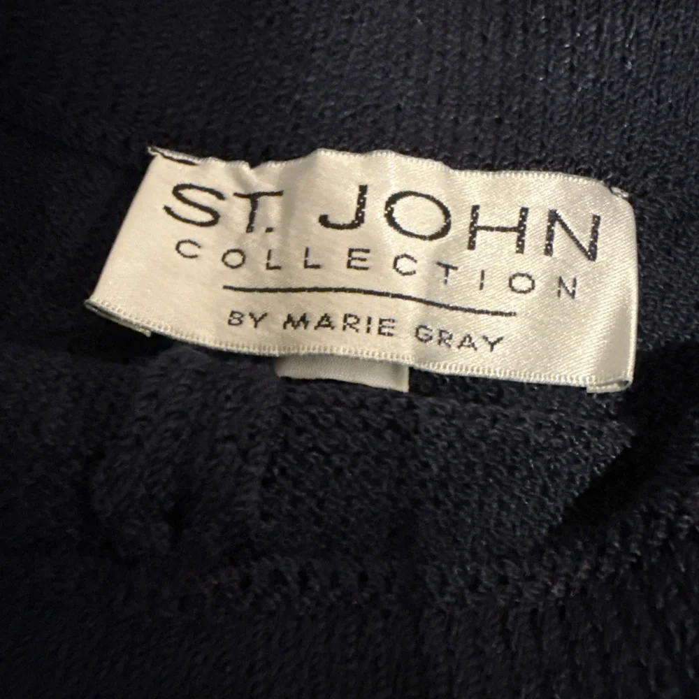 St John Collection Marie Gray‎ Wool Blend Knit Shorts Size 2 Navy Blue